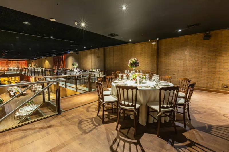 Lost, Found & Absolutely Mortified: The A-List Stars Who Accidentally Became Local Legends